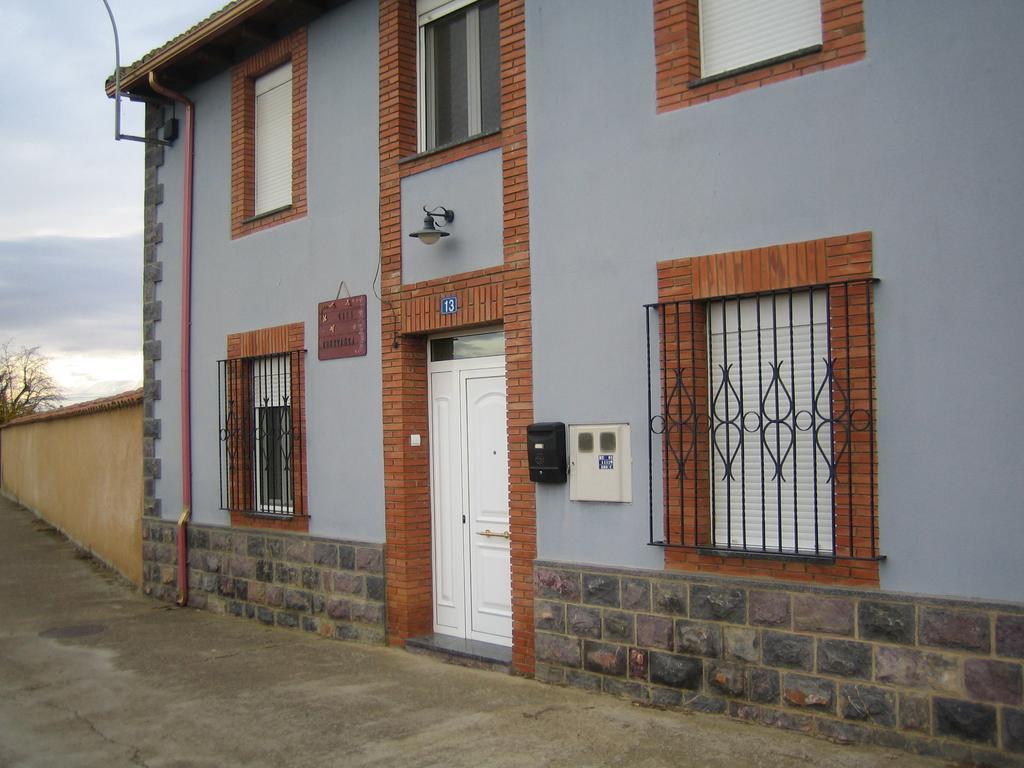 Casa Constanza Vila Vega de Infanzones Exterior foto